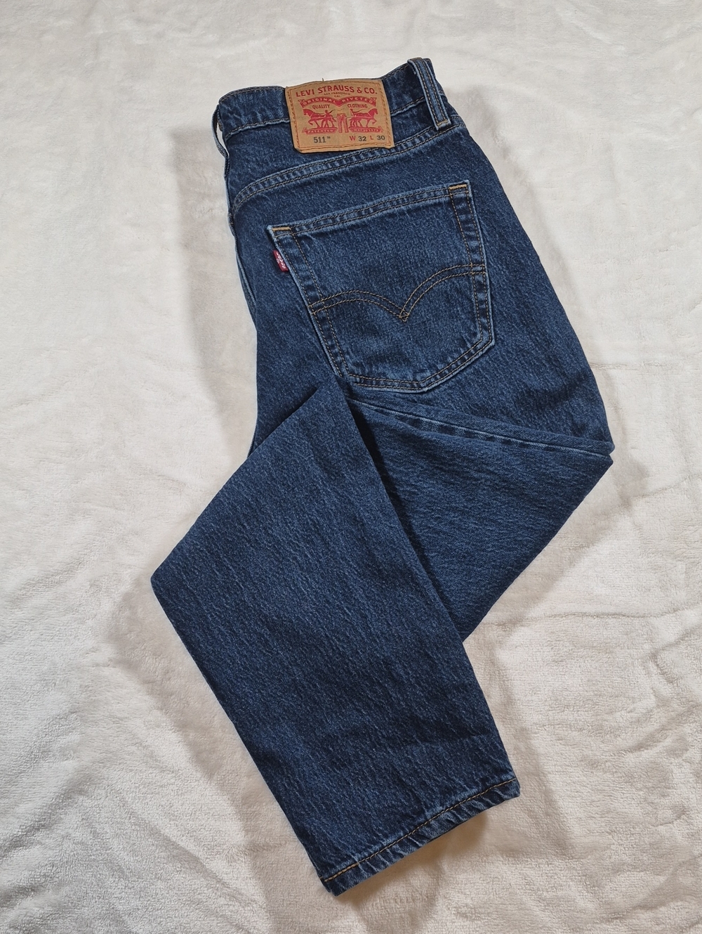 Levi's Slim Men's Jeans in Dark Indigo Blue